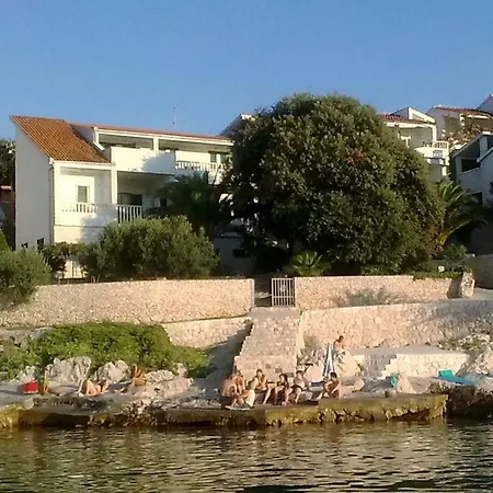 Apartment Razanj 4253b Rogoznica (Sibenik-Knin)